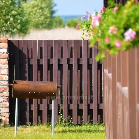 Casa vacanze „tarp Tvenkinio Ir Juros“ Palanga